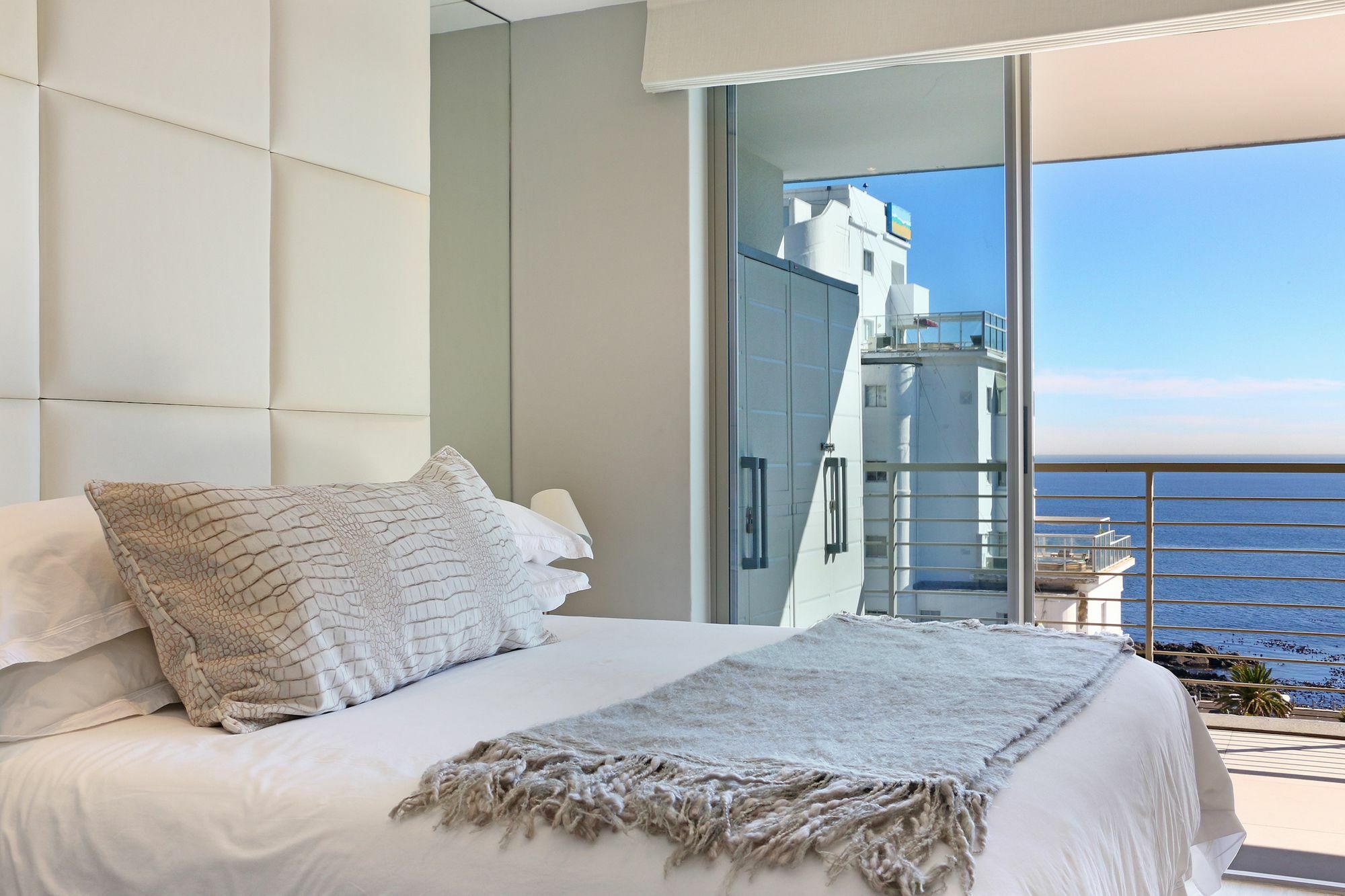 Ocaso By Totalstay Cape Town Bagian luar foto